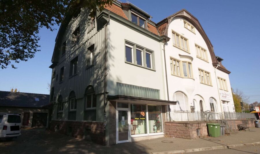 Gemütliche 2-Zimmer-Wohnung mit EBK und Stellplatz in zentraler Lage, Ettlingen Nähe Straba, 76275 Ettlingen, Etagenwohnung